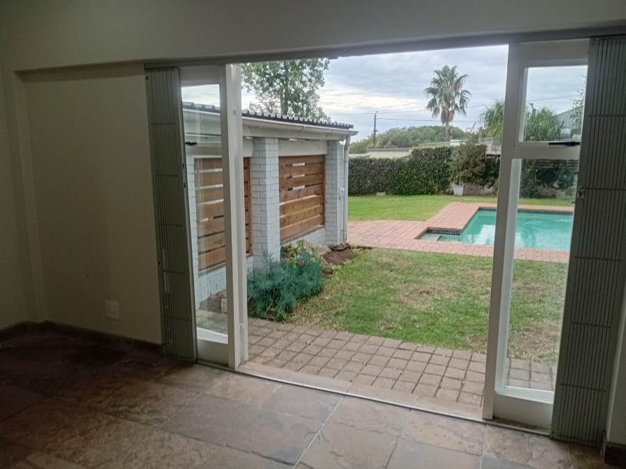 To Let 1 Bedroom Property for Rent in Nahoon Eastern Cape
